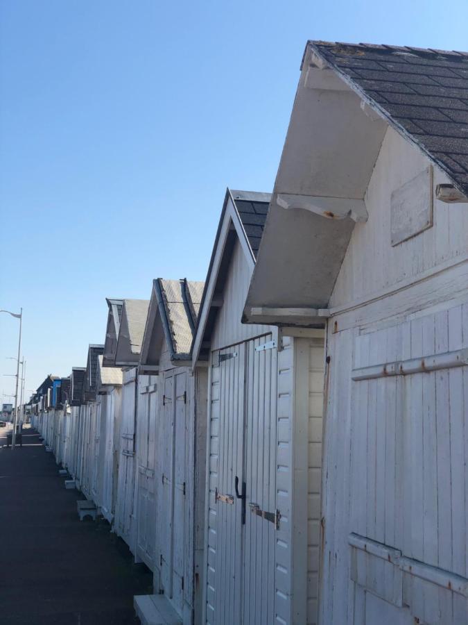 Le Spot, Appartement Spacieux A 30M De La Mer 45M2 Luc-sur-Mer Kültér fotó