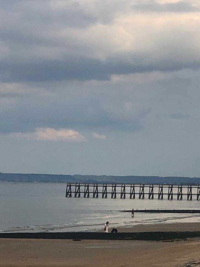 Le Spot, Appartement Spacieux A 30M De La Mer 45M2 Luc-sur-Mer Kültér fotó