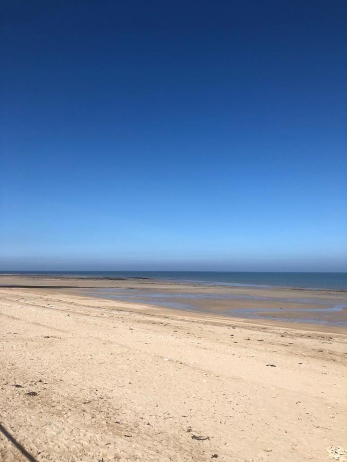 Le Spot, Appartement Spacieux A 30M De La Mer 45M2 Luc-sur-Mer Kültér fotó